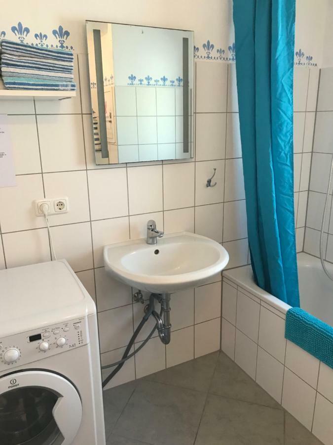 Unterkunft Fuer Arbeiter Und Monteure Grafrath  Bagian luar foto